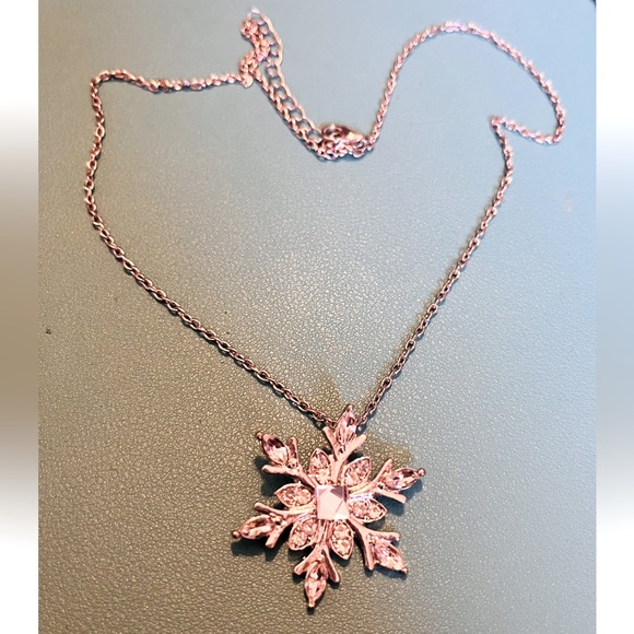 Snowflake Necklace - Stainless Steel - Picture 1 of 1